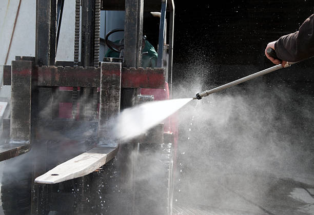 Playground Equipment Cleaning in Wood River, IL